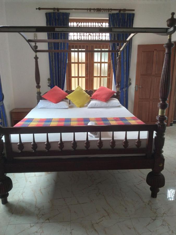 Vijai Resort Negombo Exterior foto