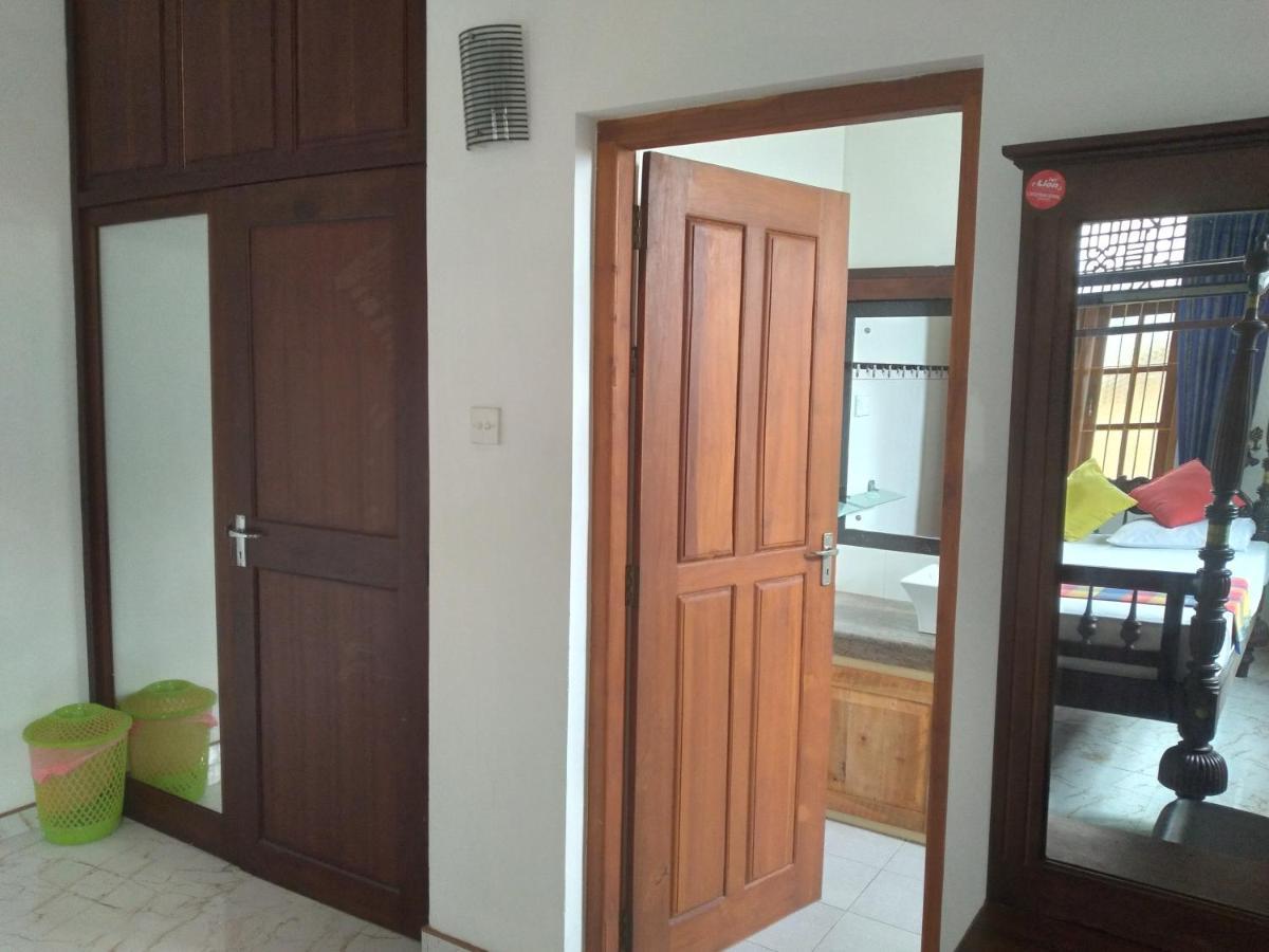 Vijai Resort Negombo Exterior foto